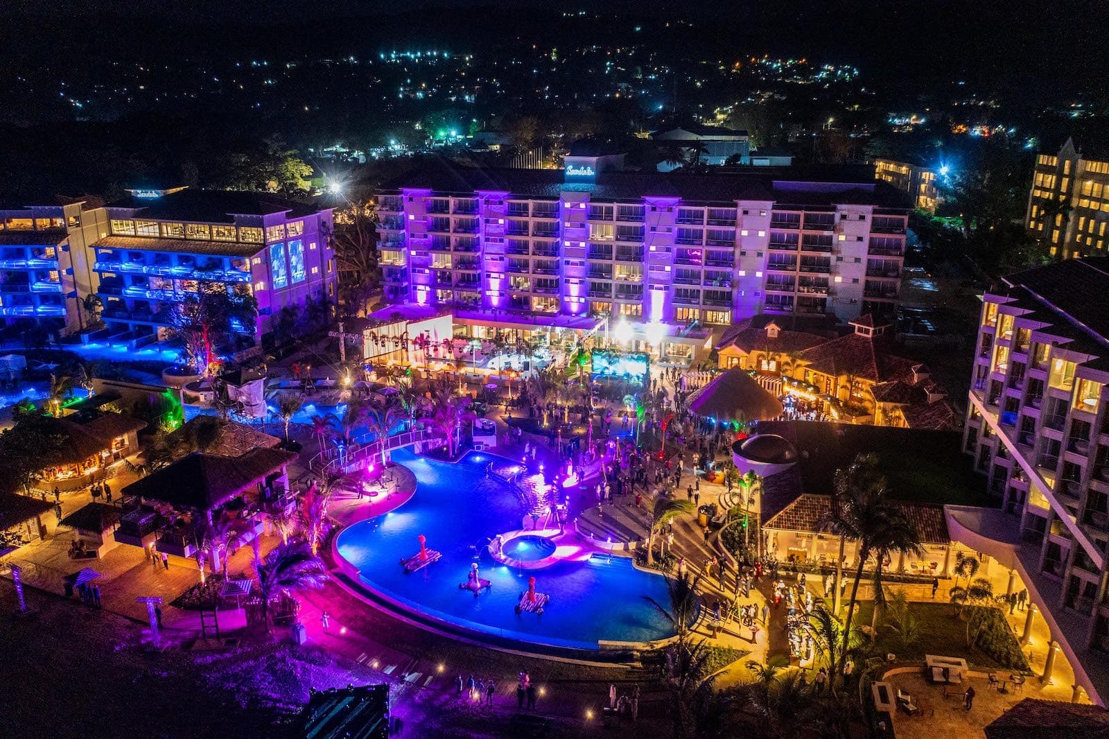 Sandals Dunn’s River – Luxury All-Inclusive Escape on Jamaica’s North Coast